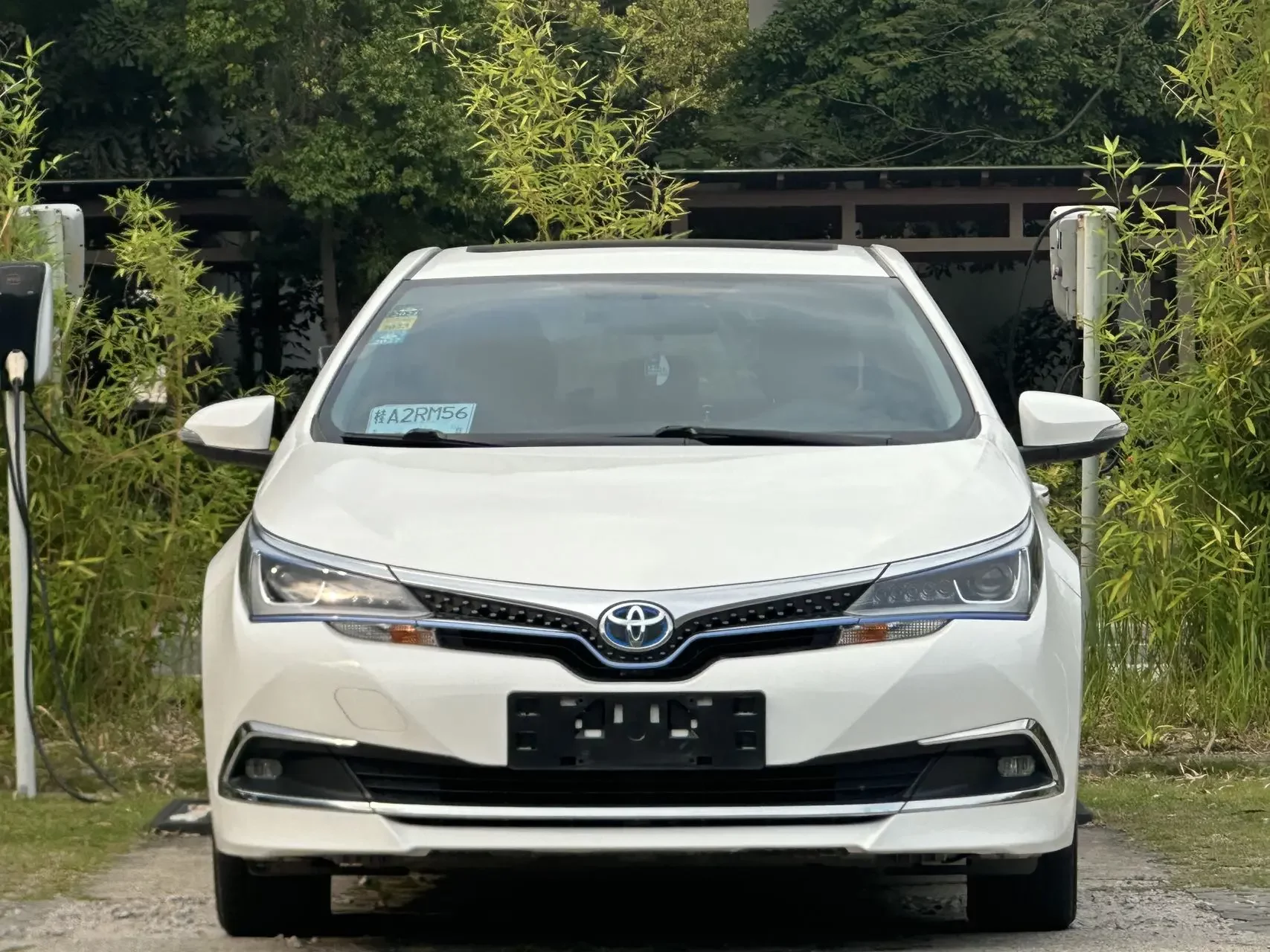 Toyota Corolla Dual Engine E+