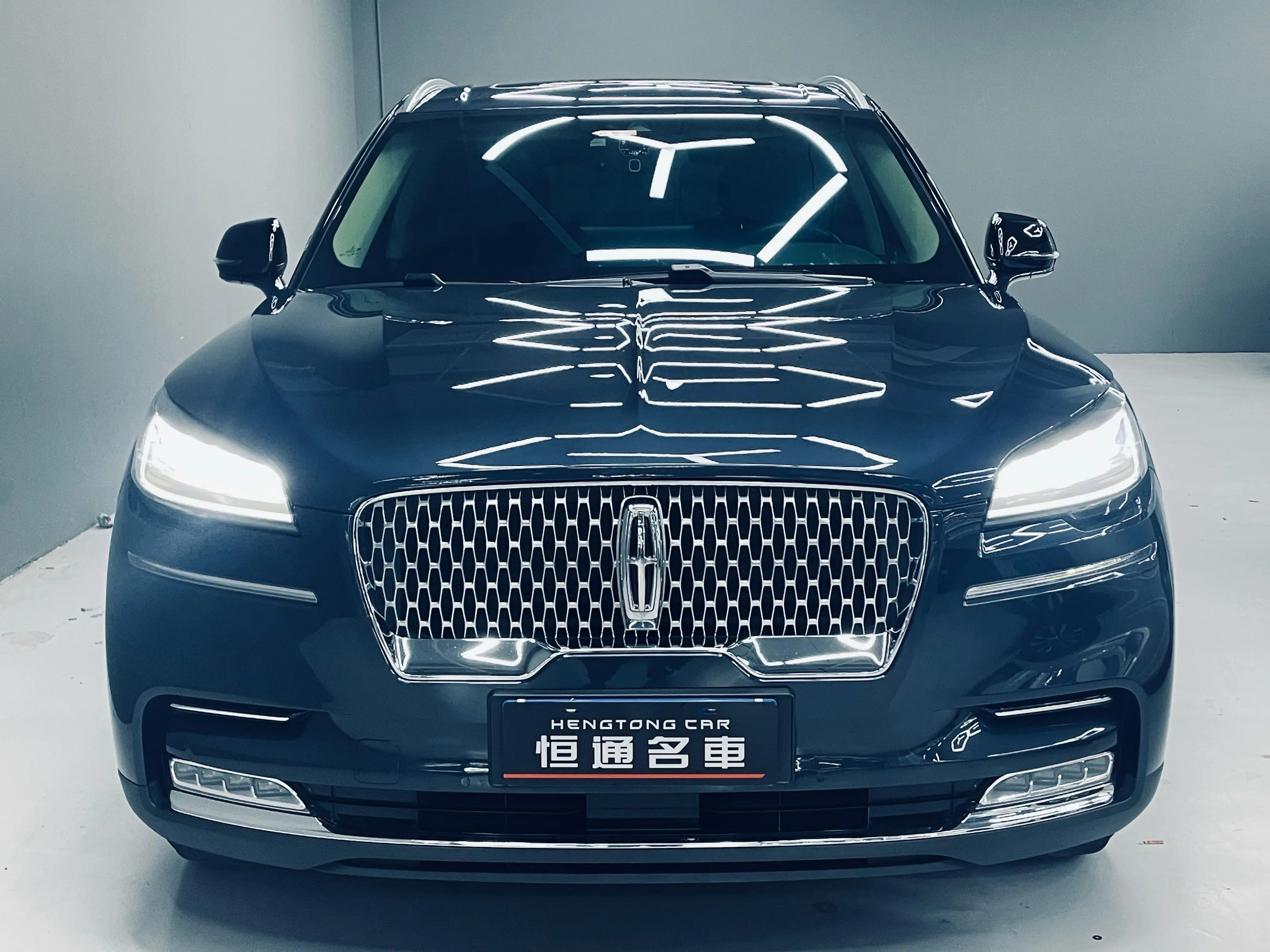 Lincoln aviator