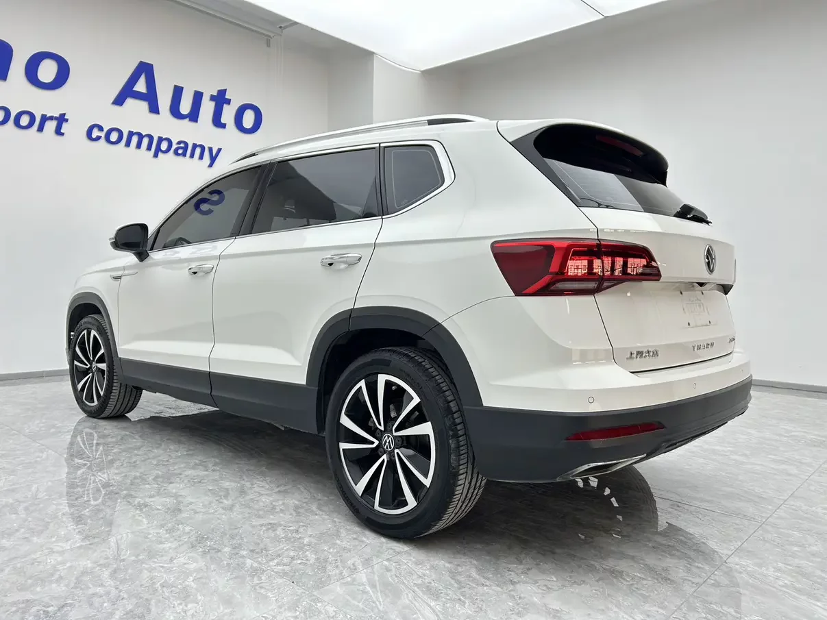 Volkswagen Tharu