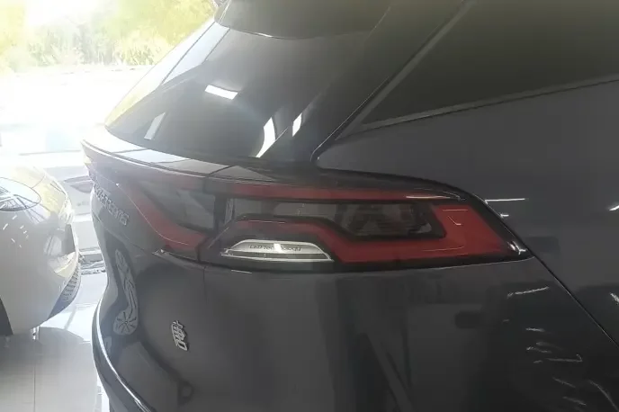 BYD Tang DM
