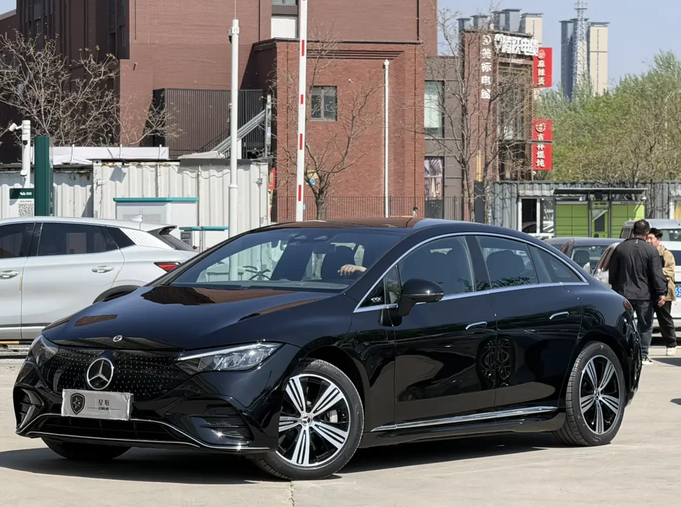 Mercedes-Benz EQE