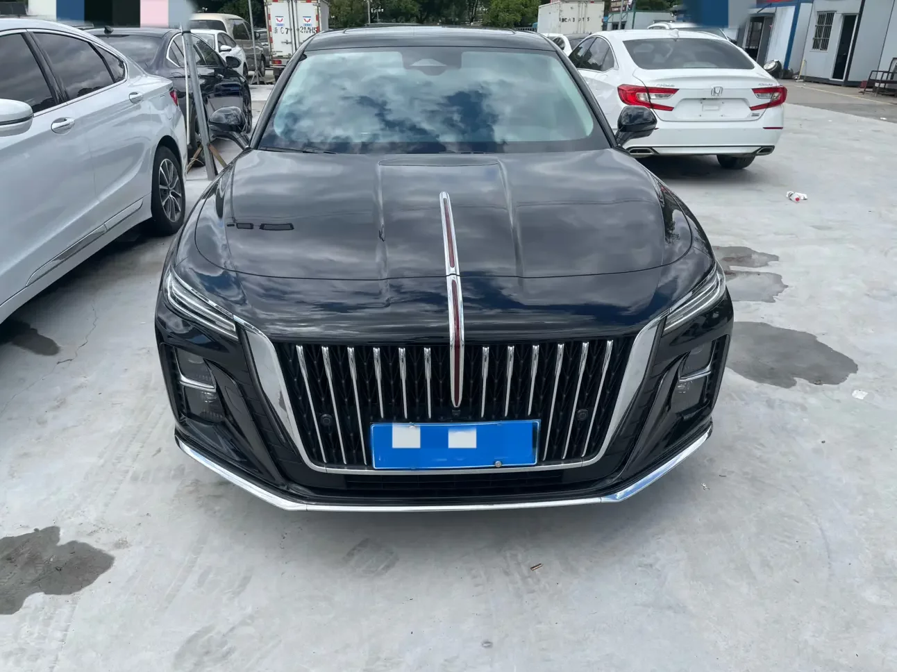 Hongqi H5