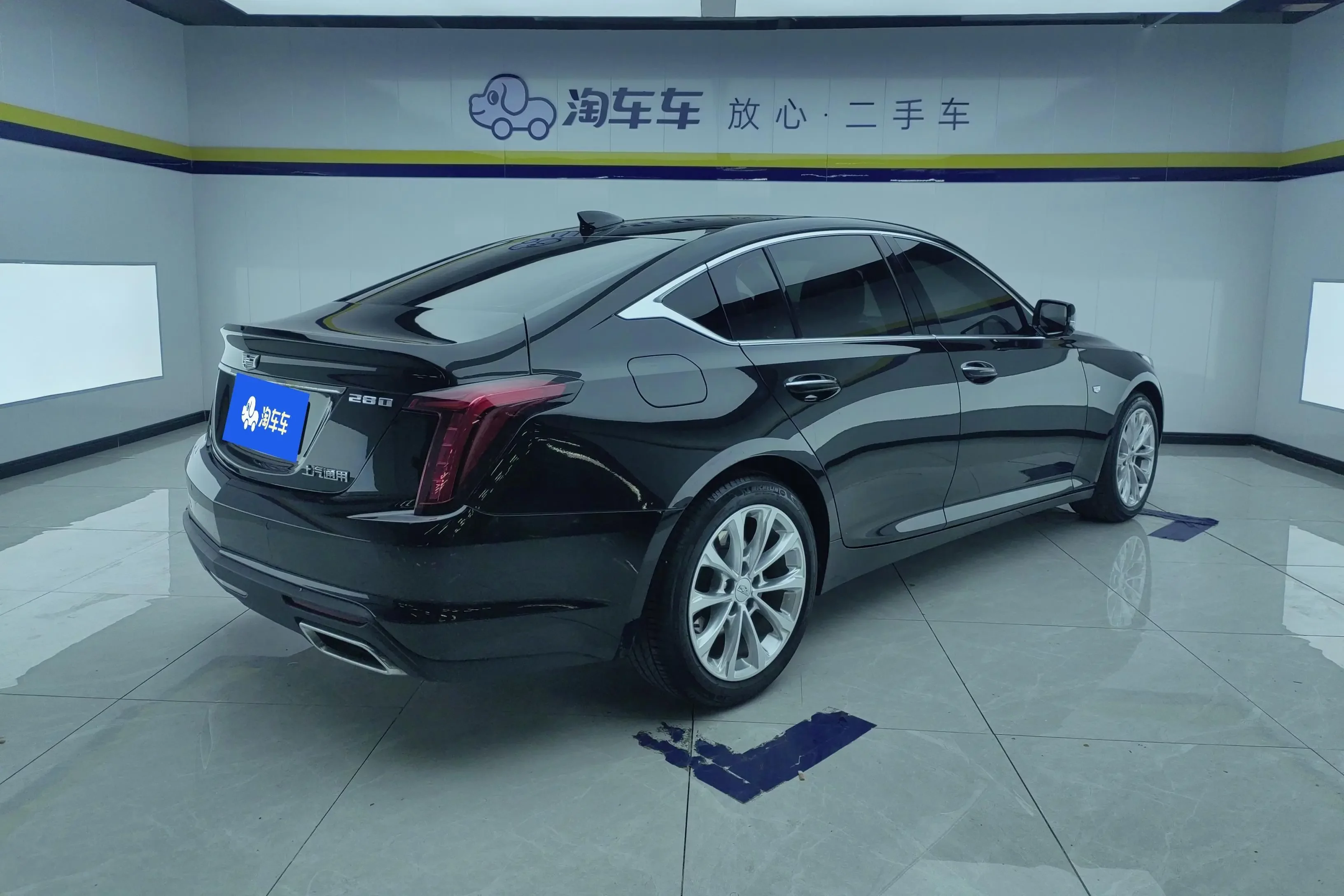 Cadillac CT5