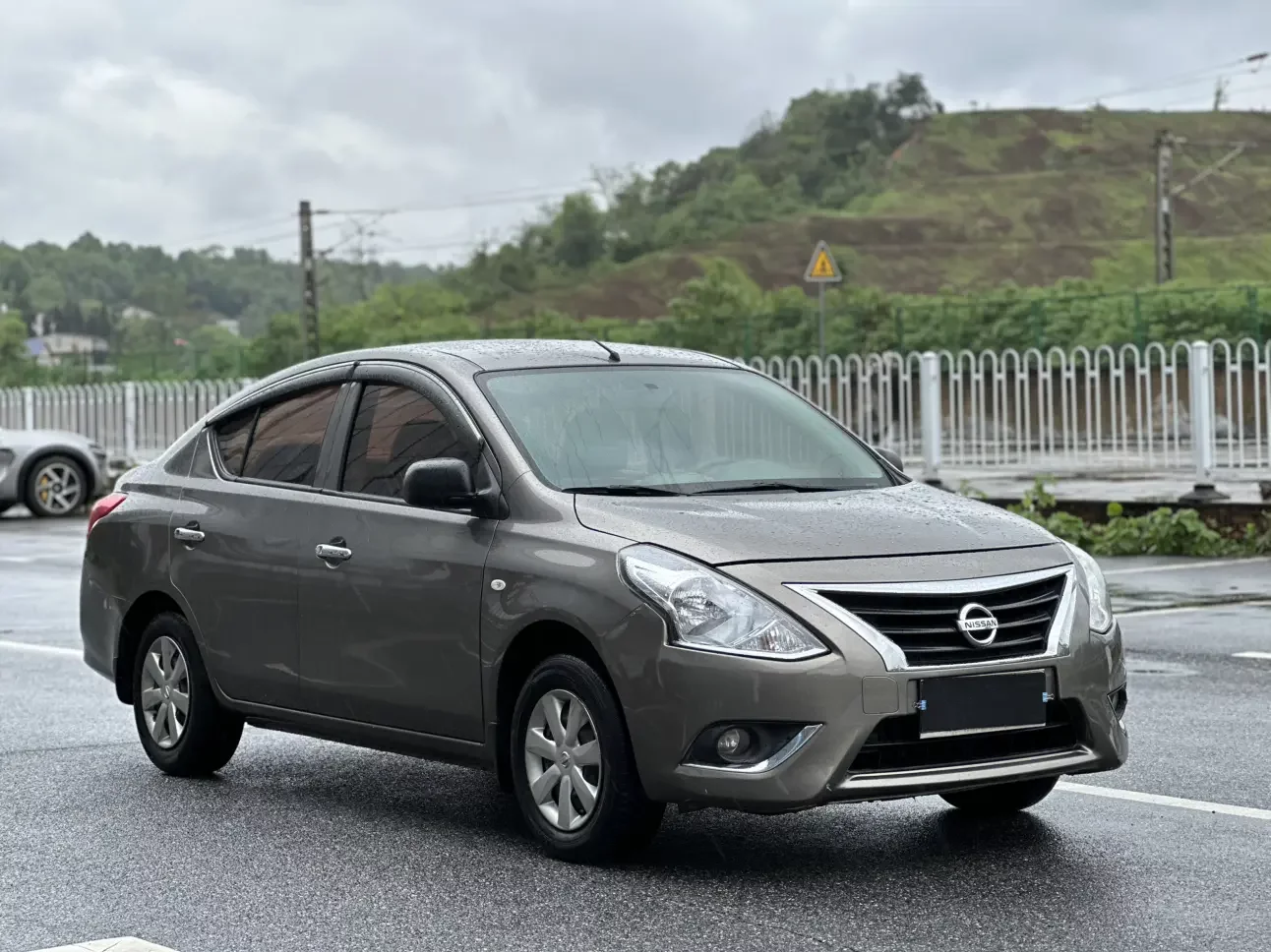 Nissan Sunlight