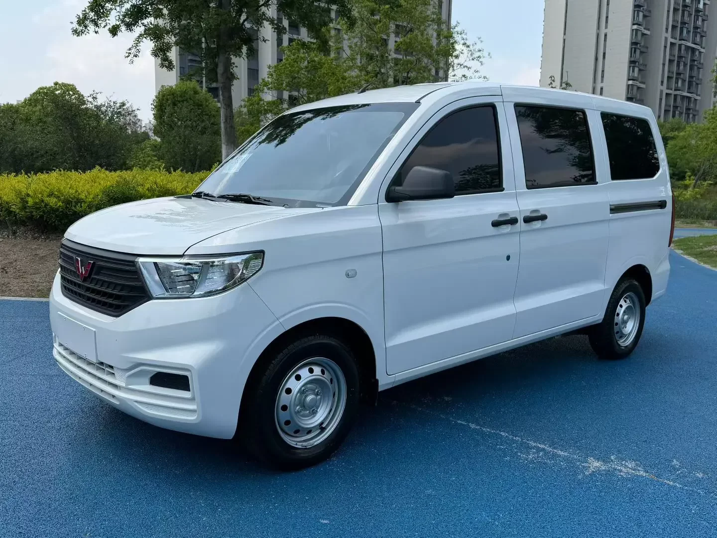 Wuling Hongguang V