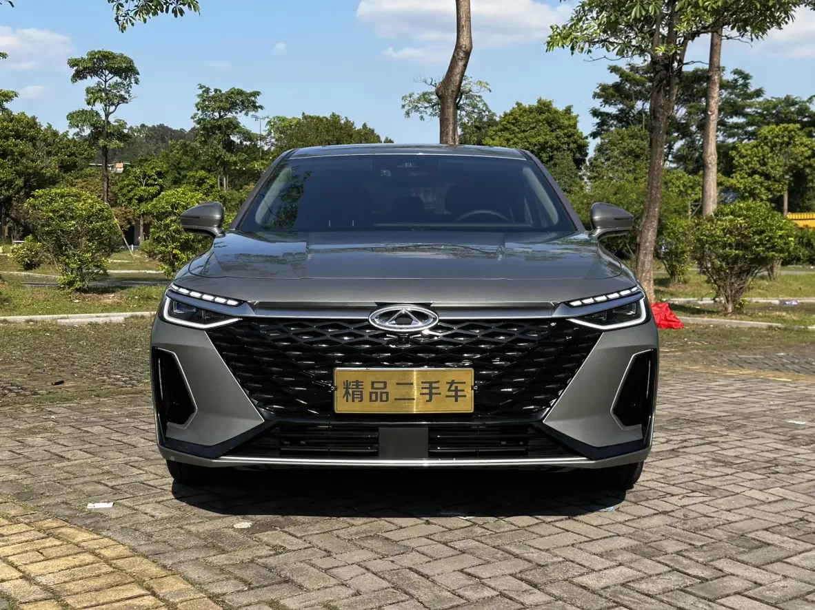 Chery Arrizo 8