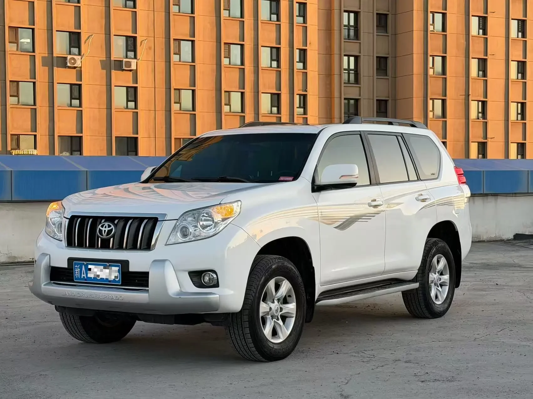 Toyota prado