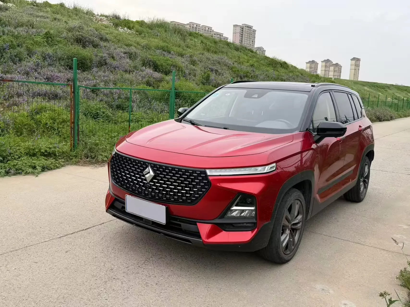 Baojun RS-5  из Китая