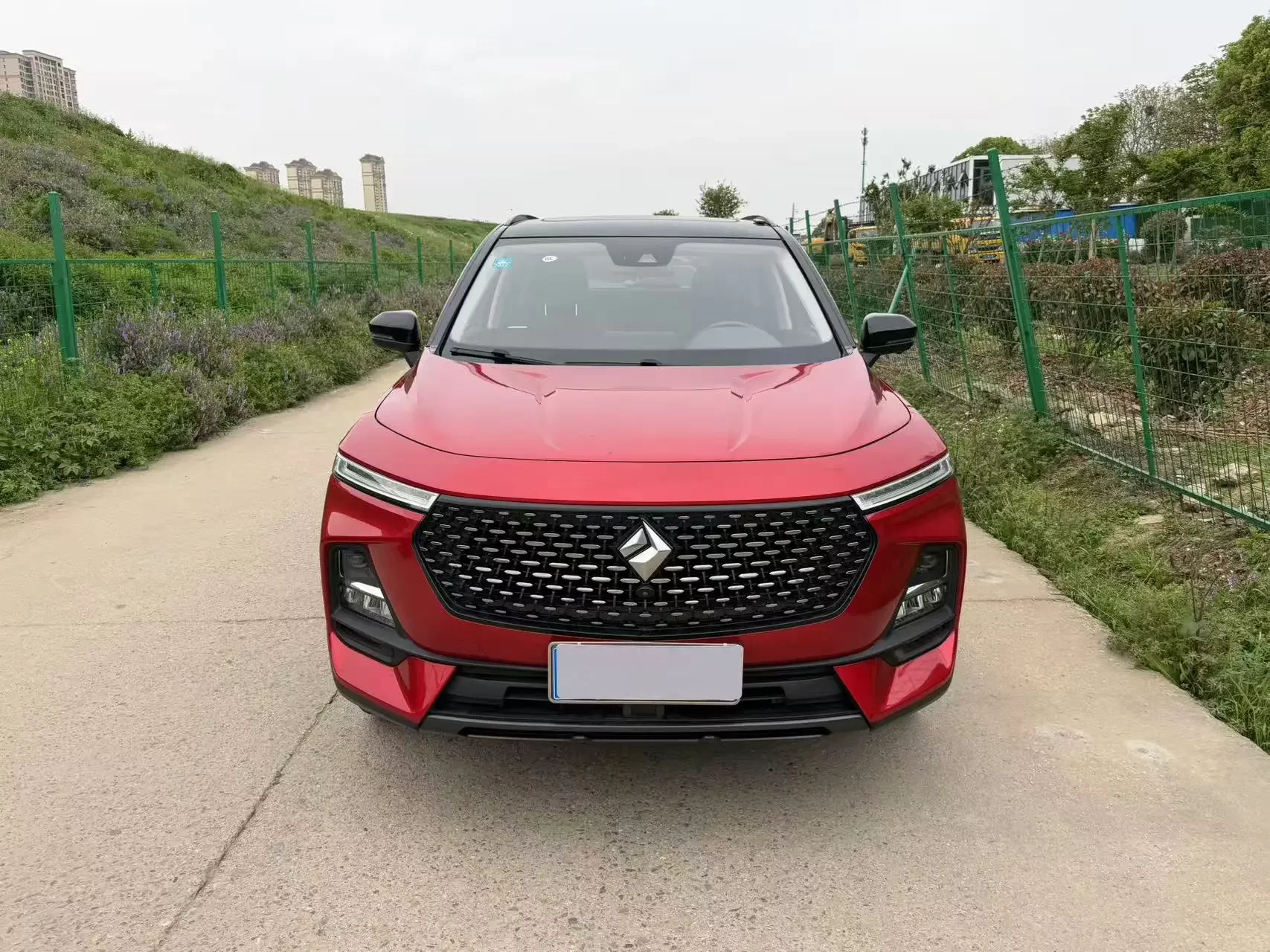 Baojun RS-5  из Китая