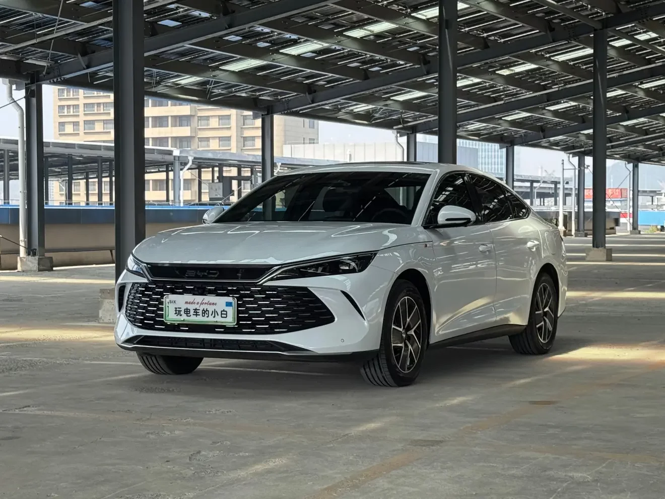 BYD Qin L DM