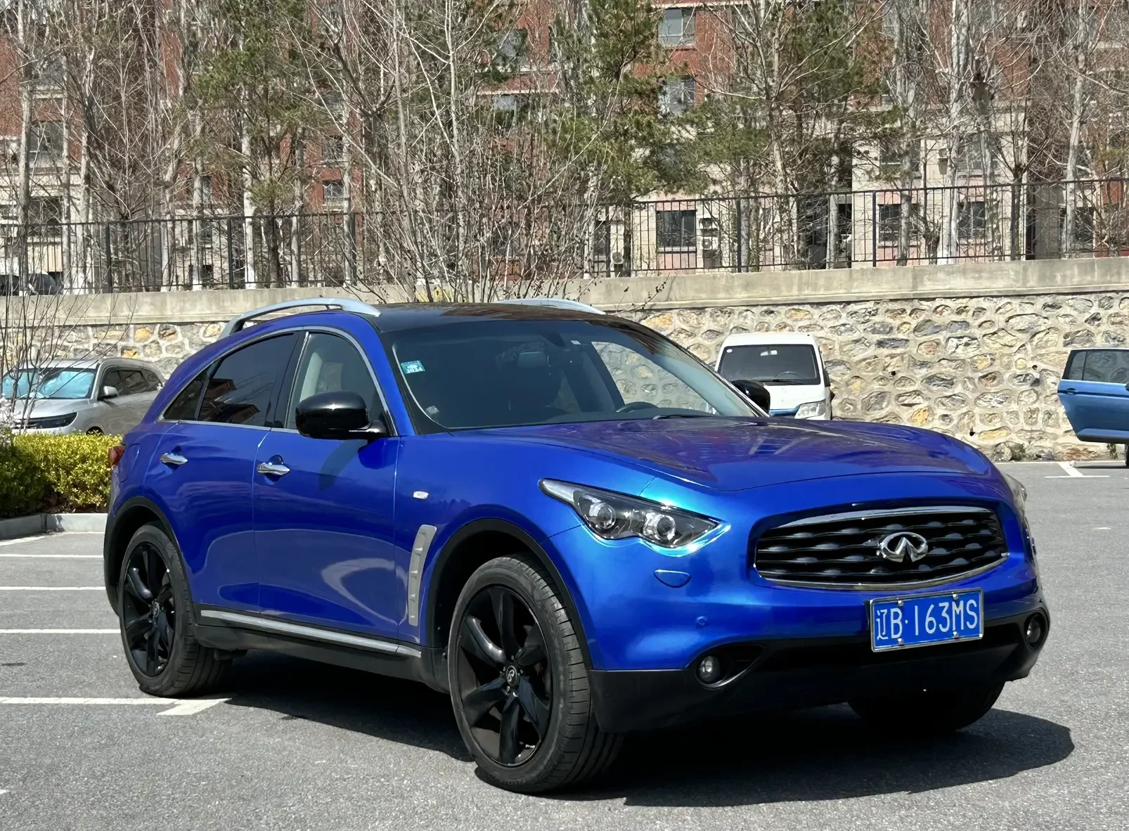 Infiniti FX