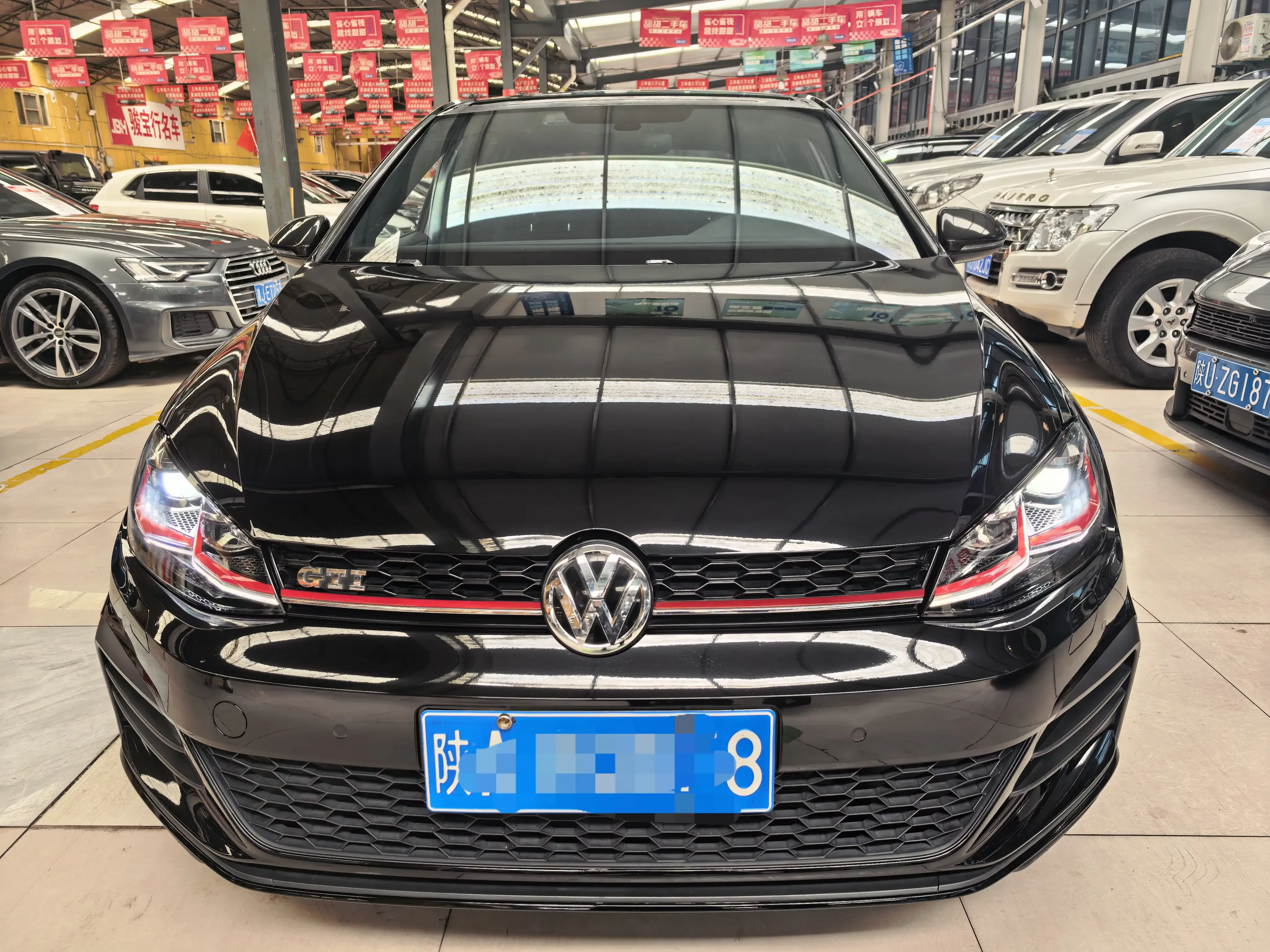 Volkswagen Golf GTI