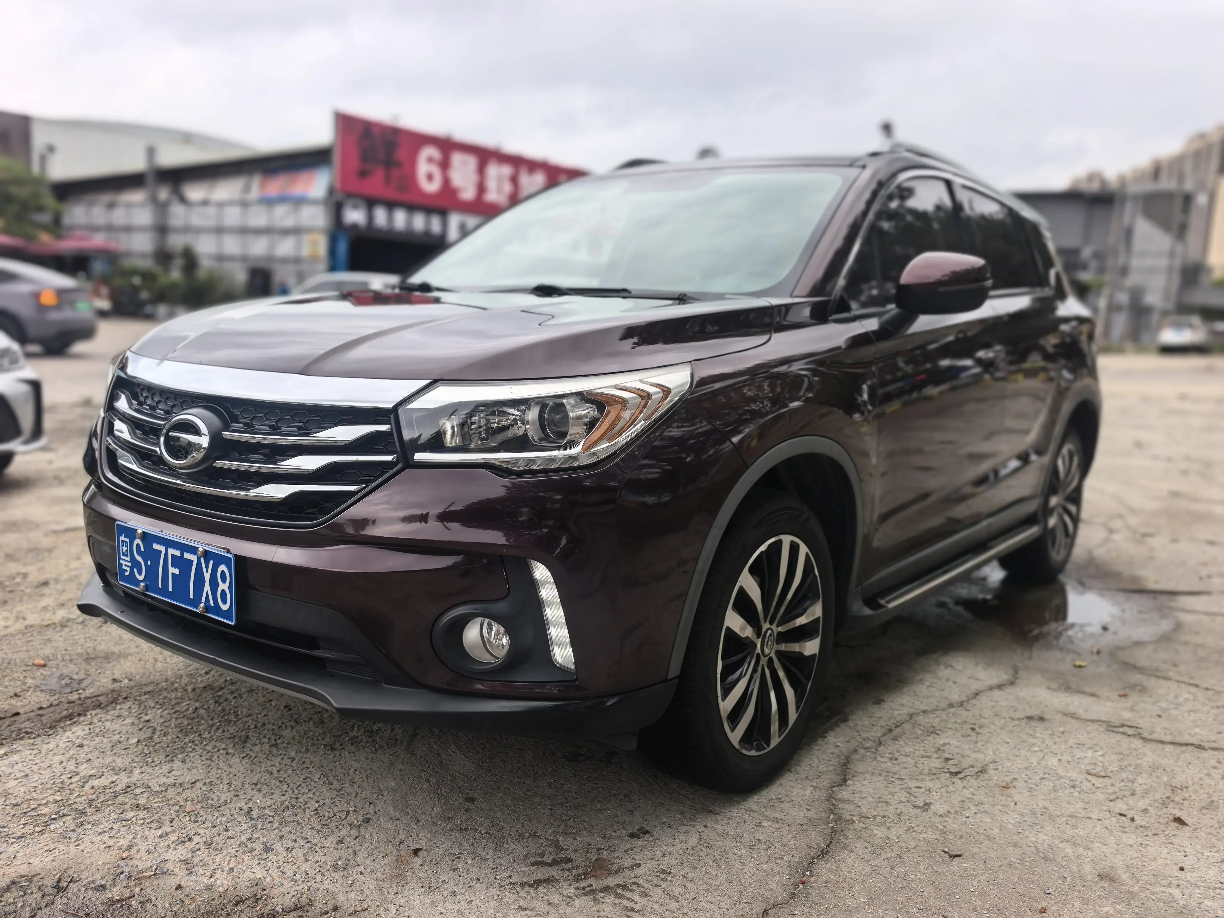 GAC Trumpchi GS4