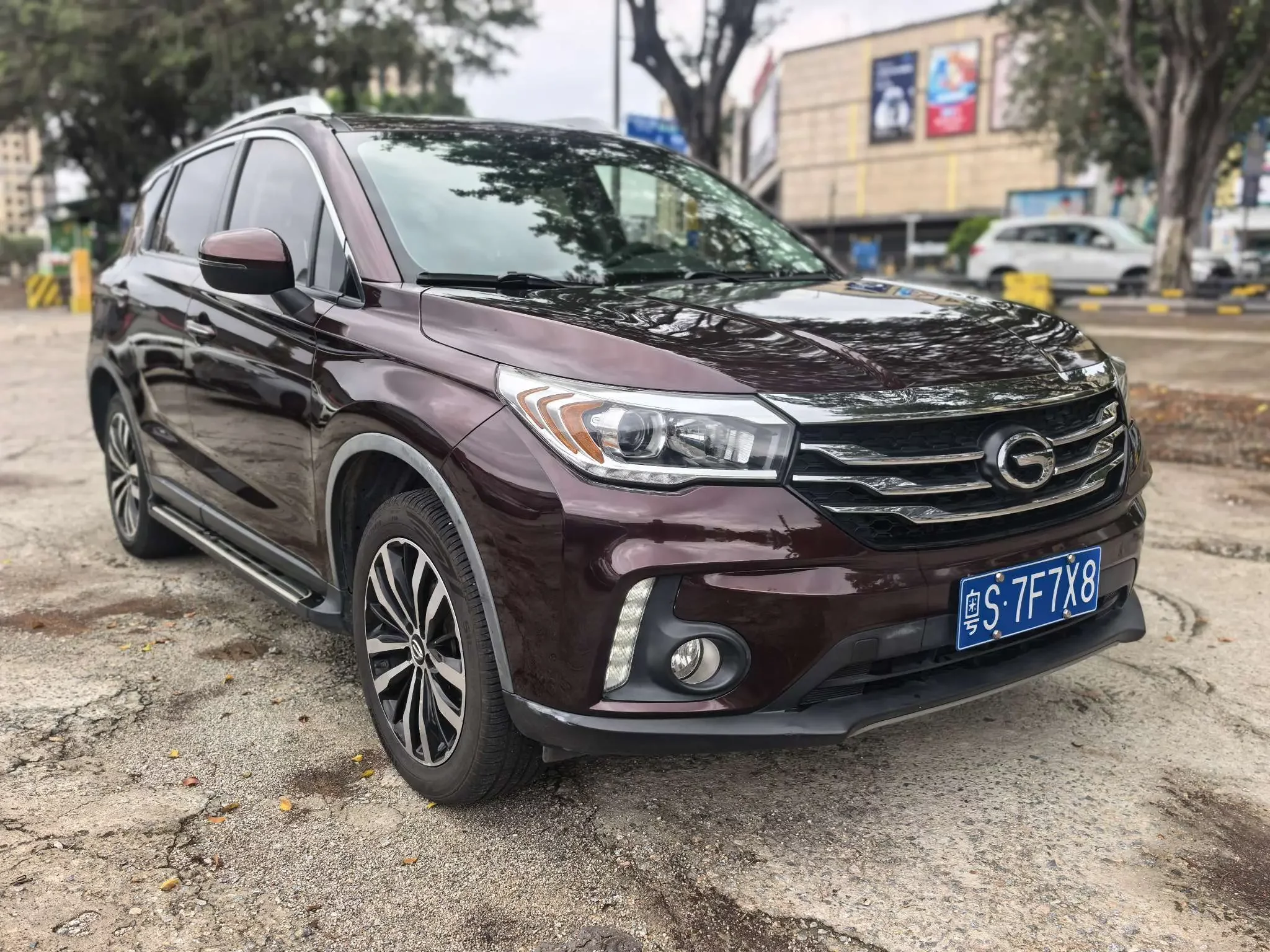 GAC Trumpchi GS4