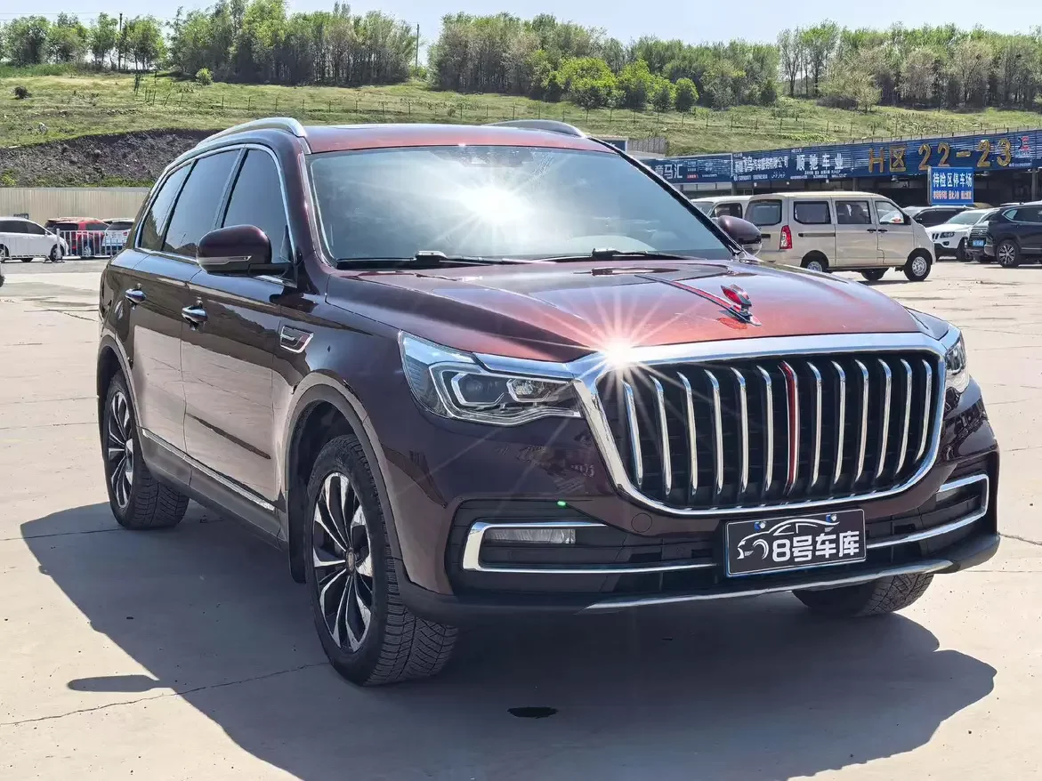 Hongqi HS7