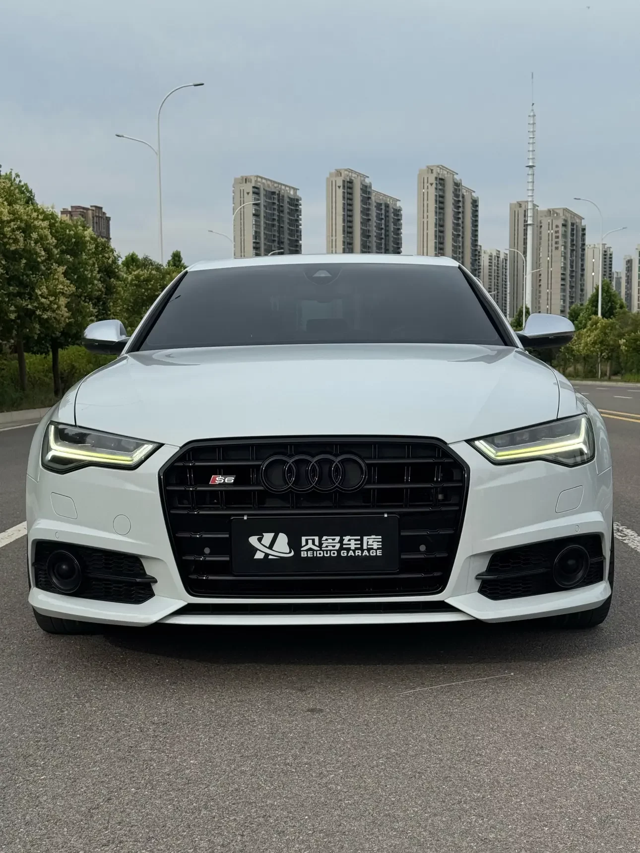 Audi S6