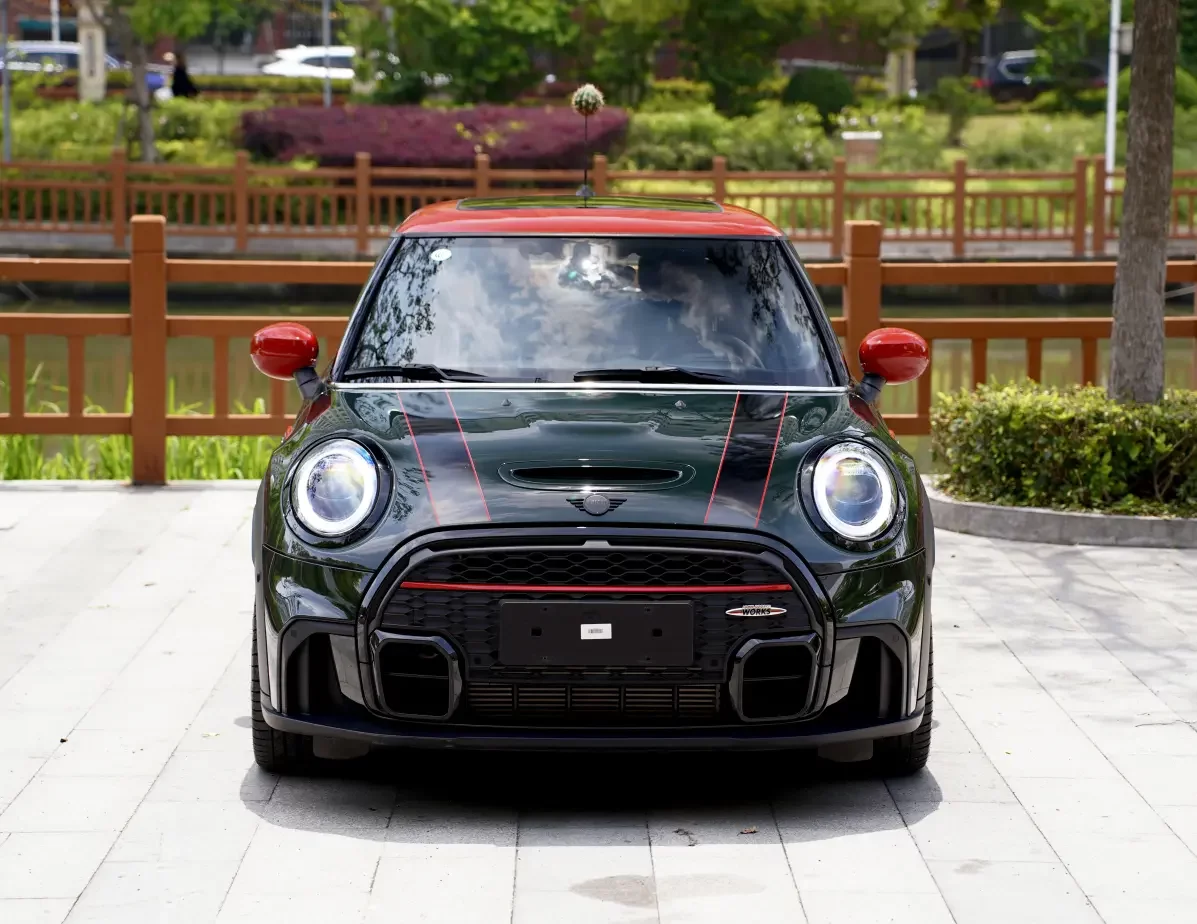MINI JCW