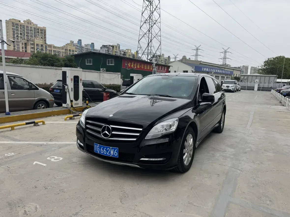 Mercedes-Benz R-Class