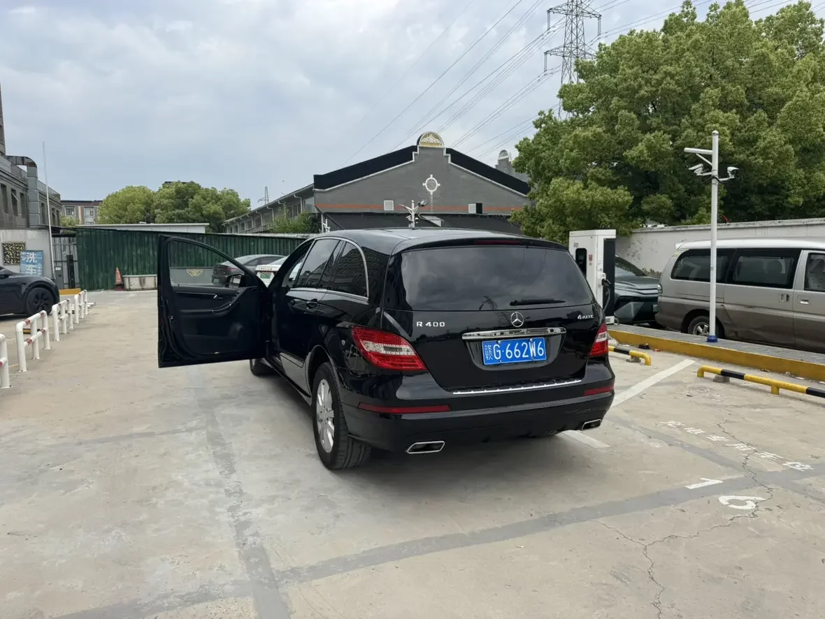 Mercedes-Benz R-Class