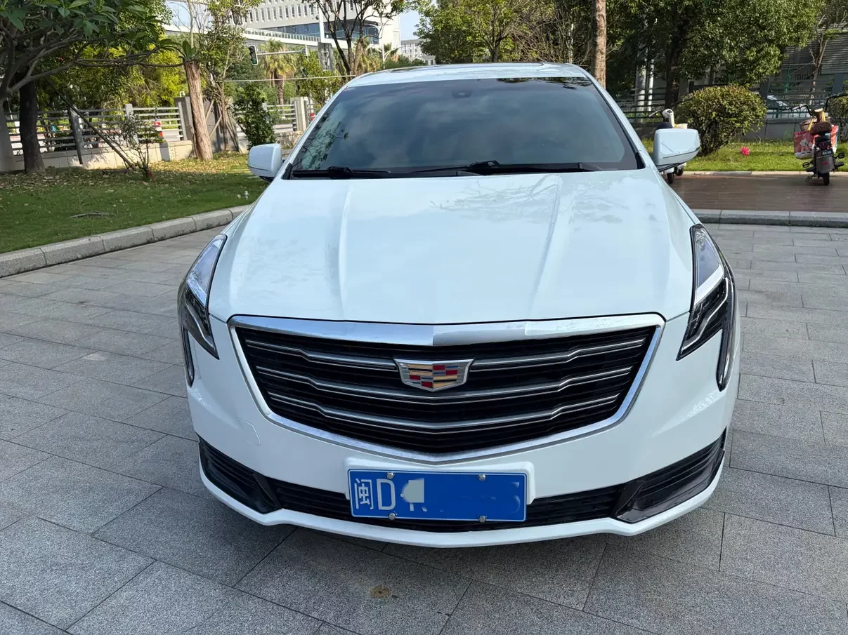 Cadillac XTS