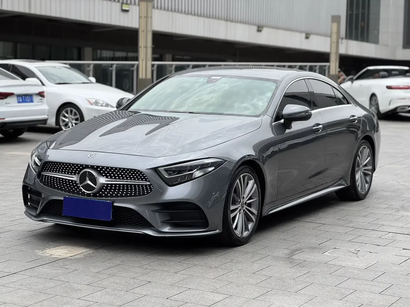 Mercedes-Benz CLS