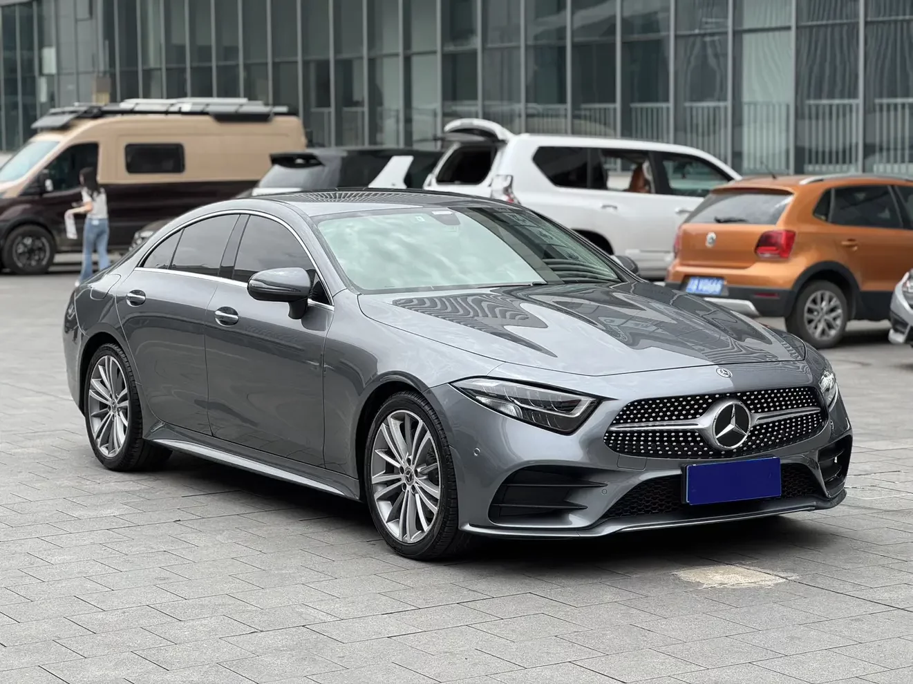 Mercedes-Benz CLS