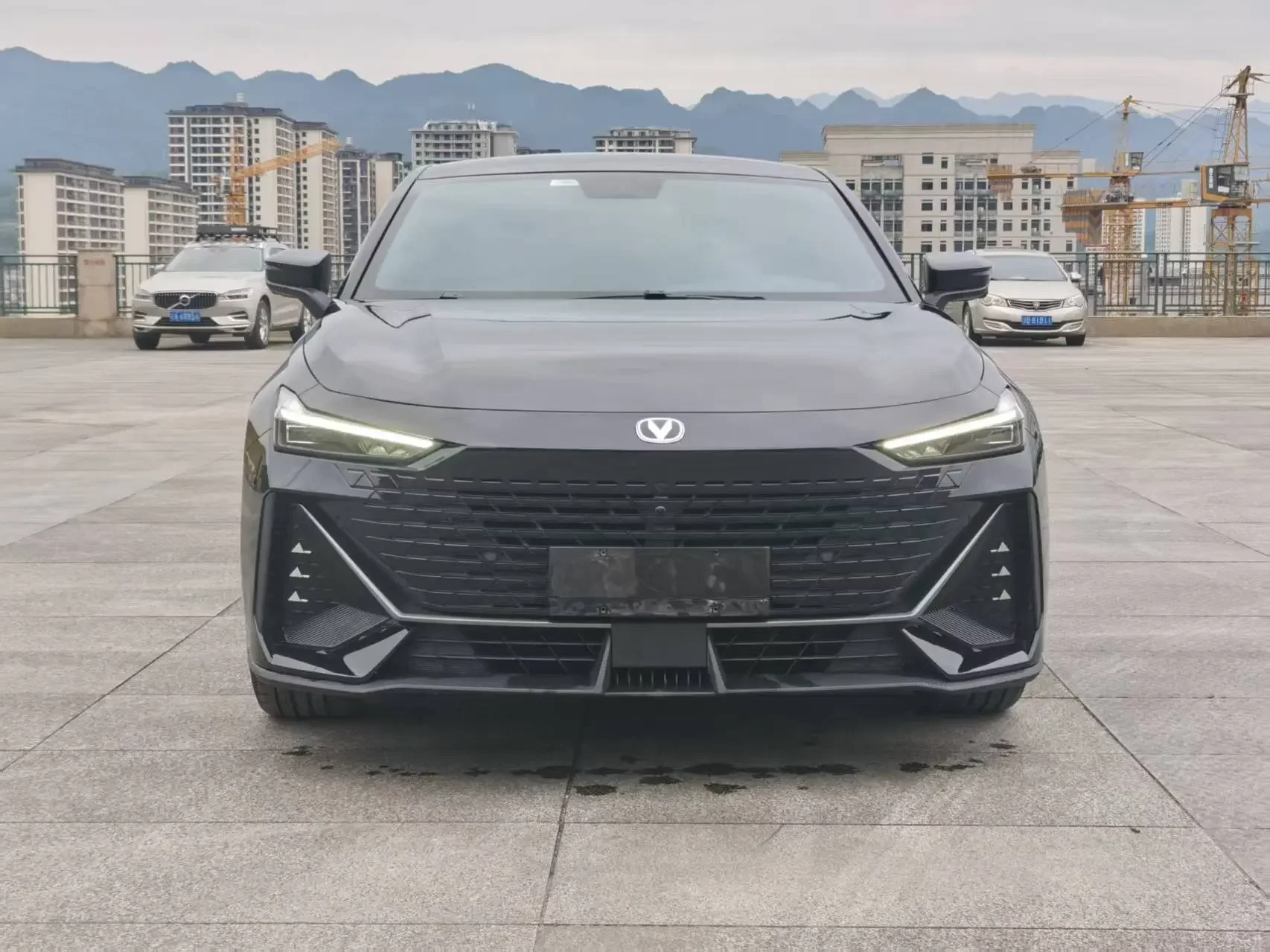 Changan UNI-V
