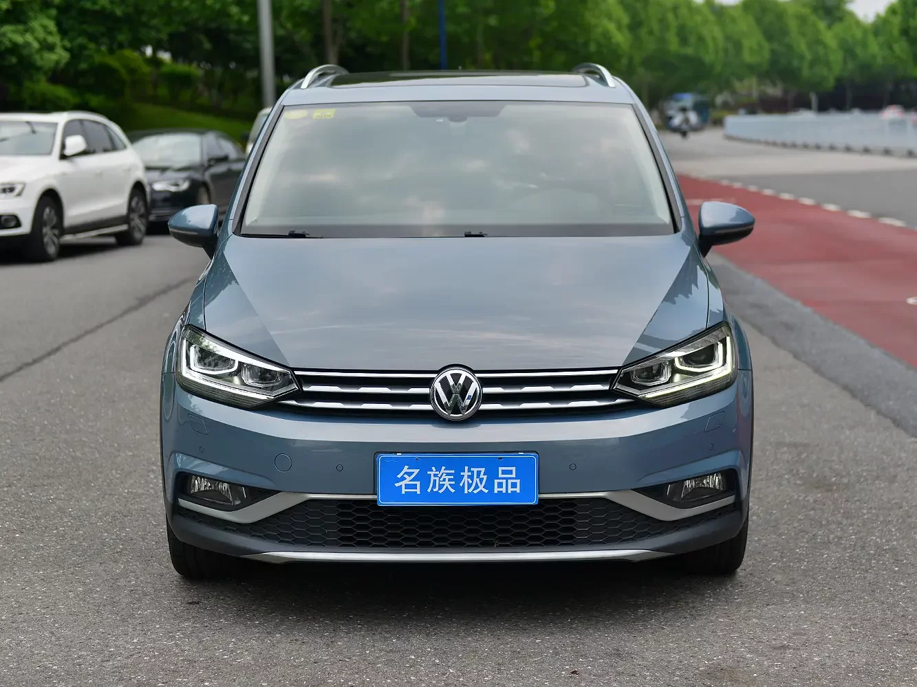 Volkswagen Touran L