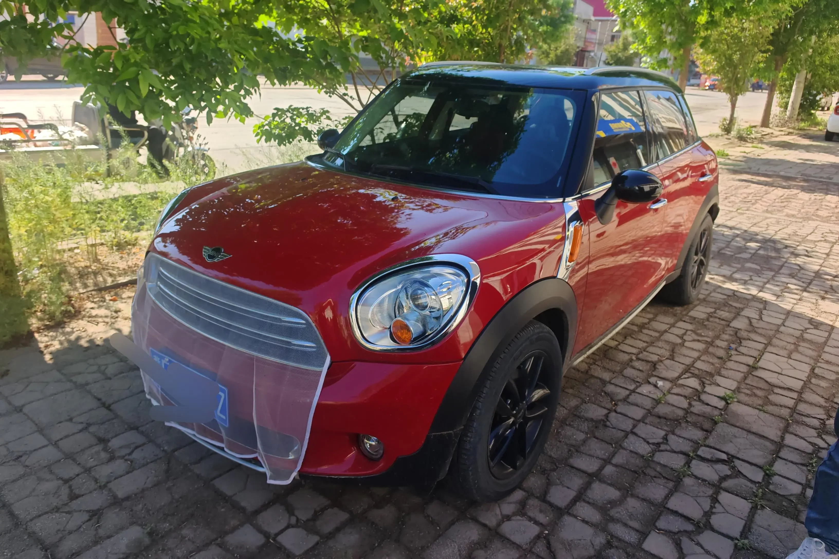 MINI COUNTRYMAN