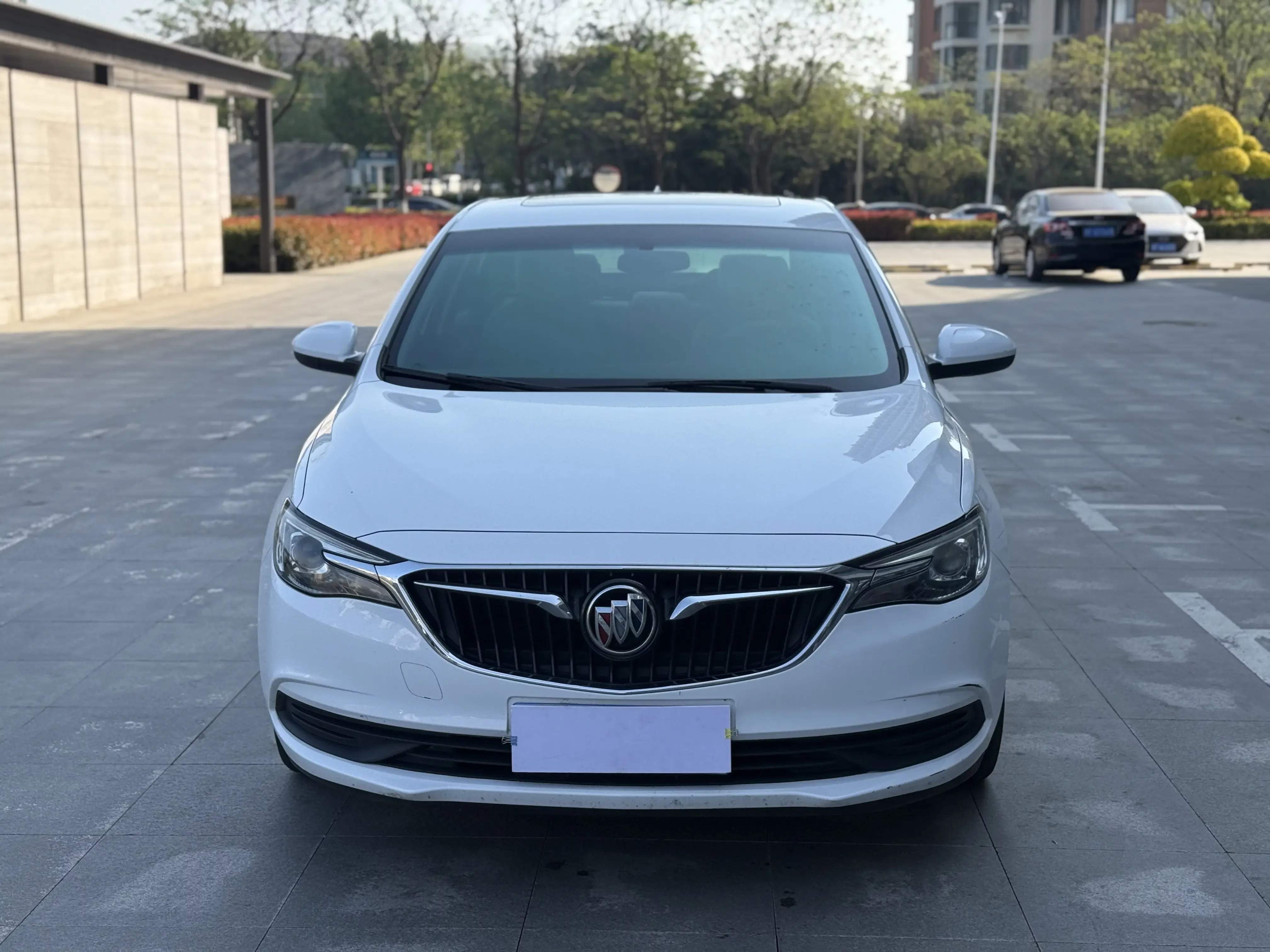 Buick Yinglang