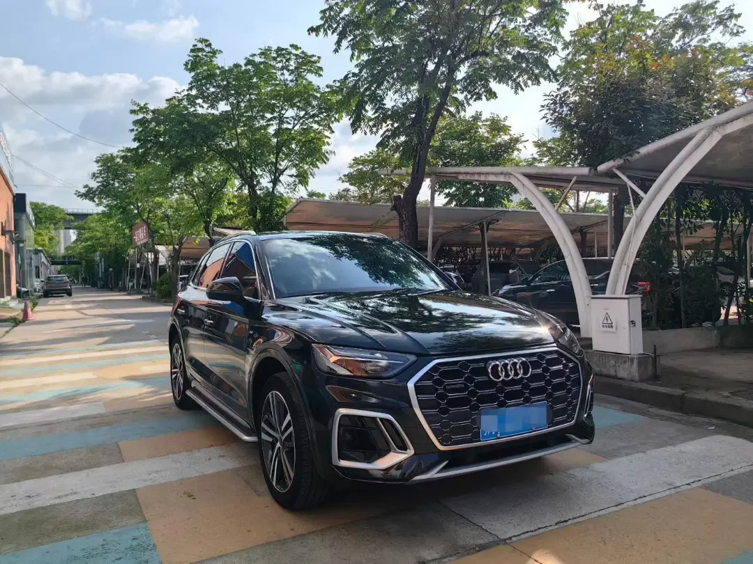 Audi Q5L Sportback