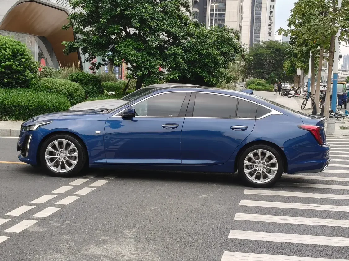 Cadillac CT5