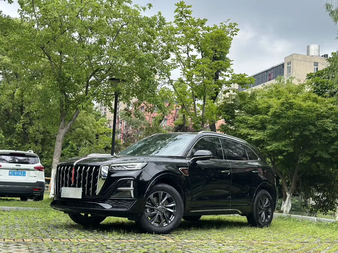 Hongqi HS5