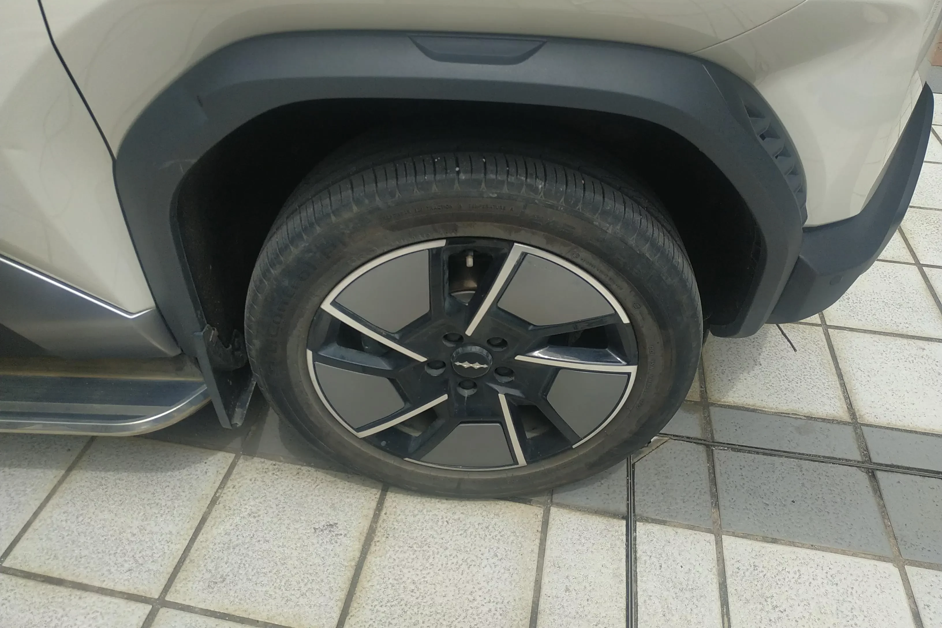 BYD Leopard Titanium 3