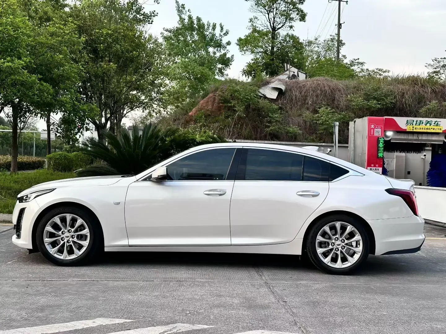 Cadillac CT5