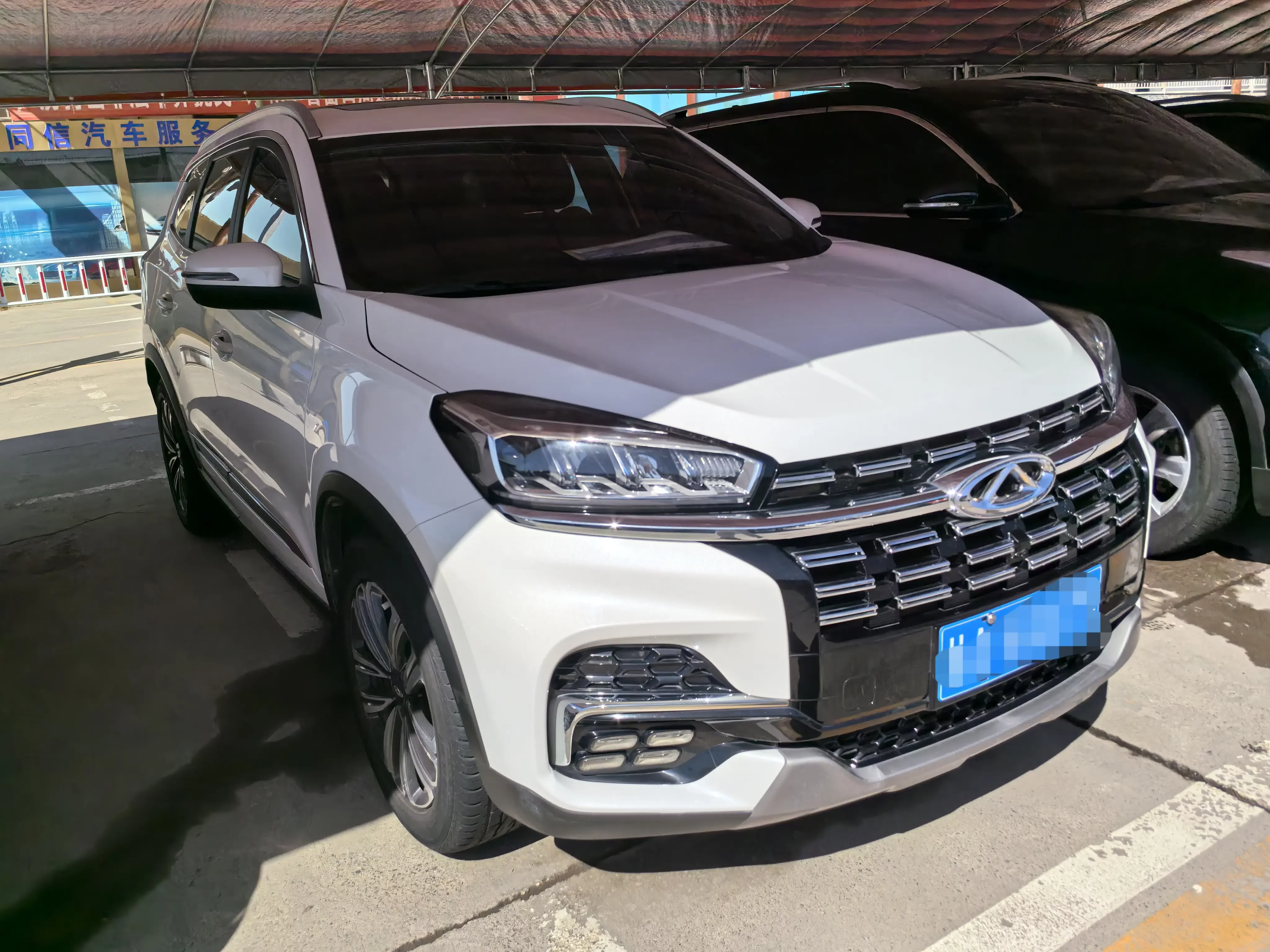 Chery Tiggo 8