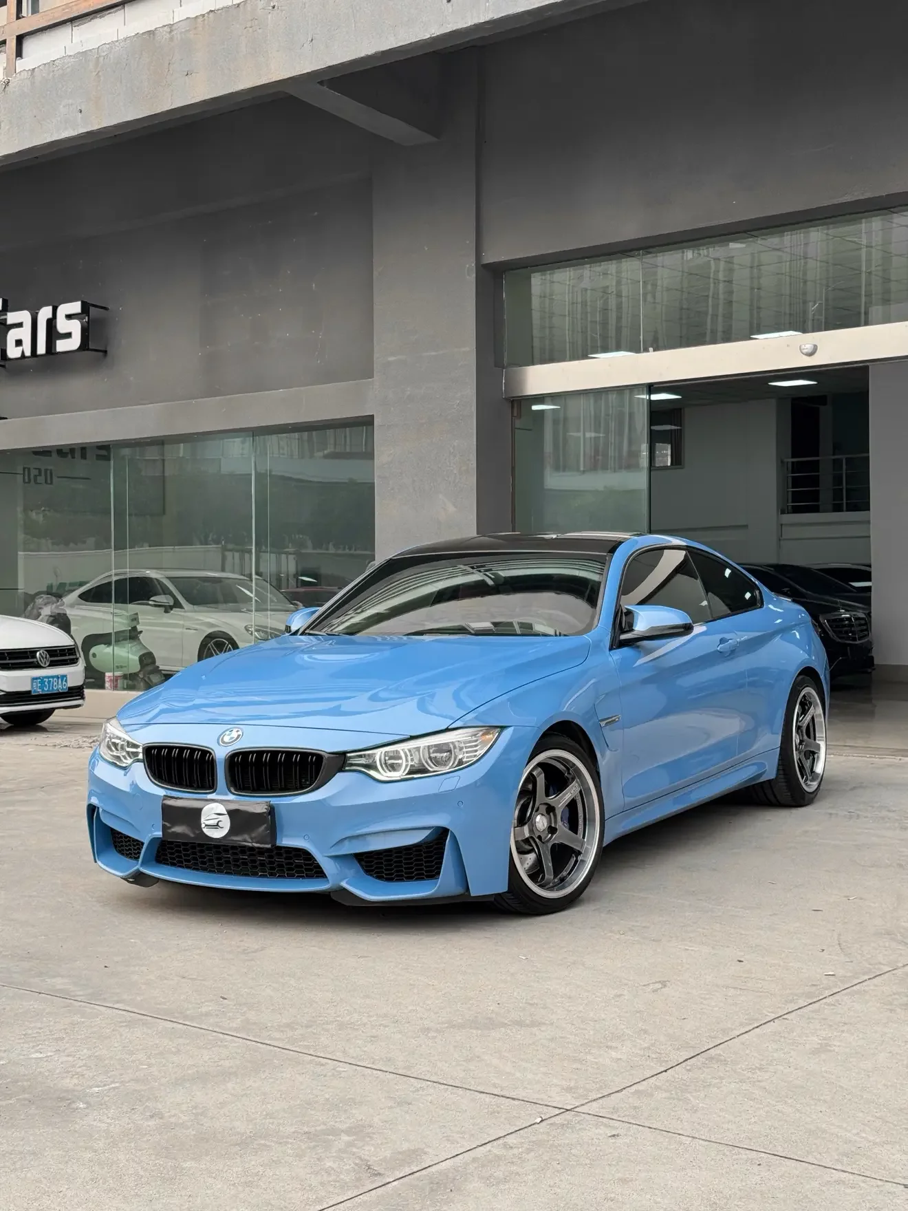 BMW M4