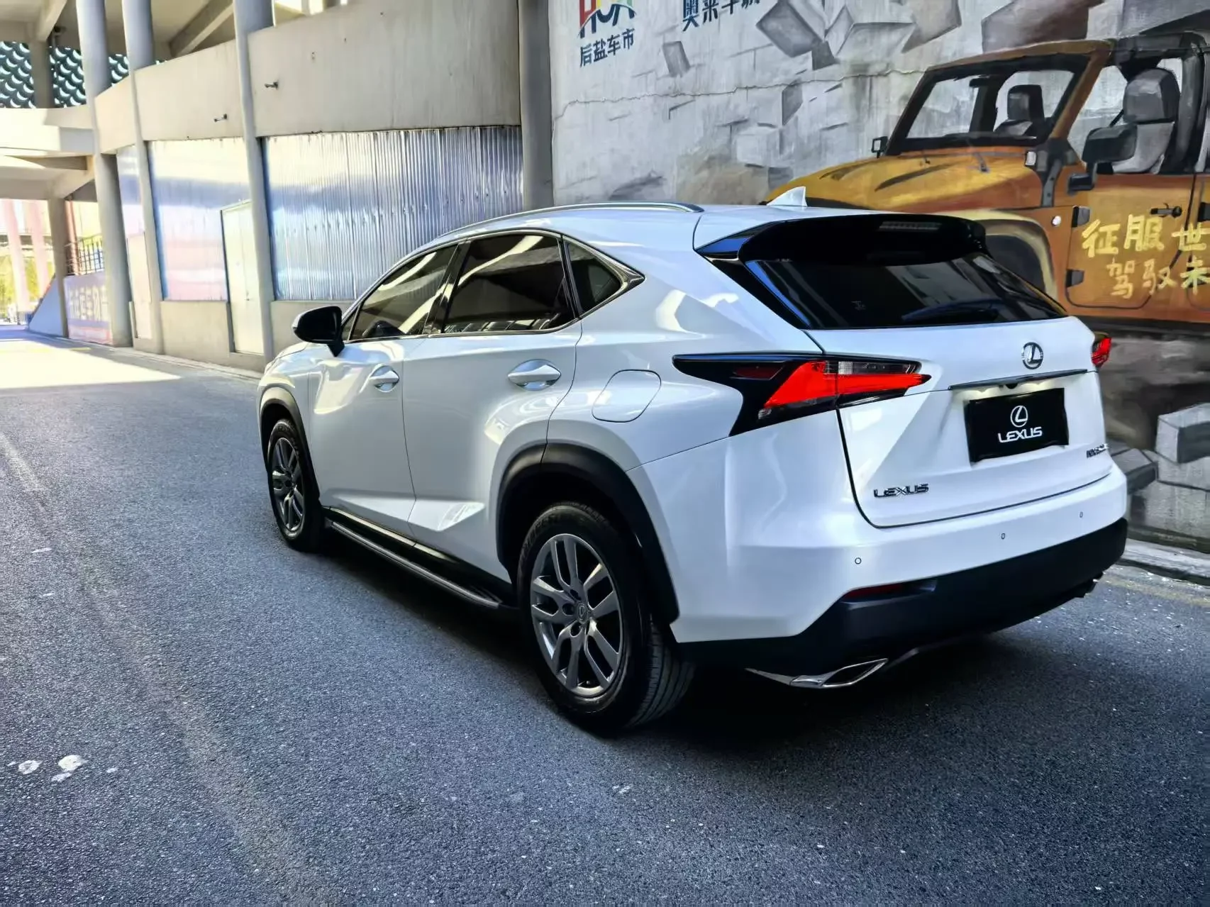 Lexus NX