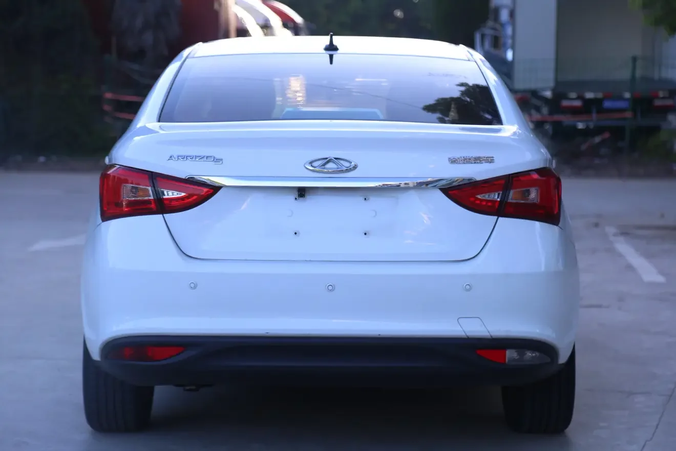 Chery Arrizo 5