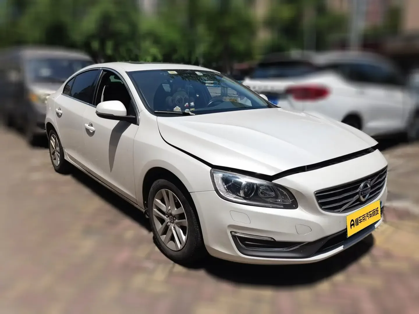 Volvo S60