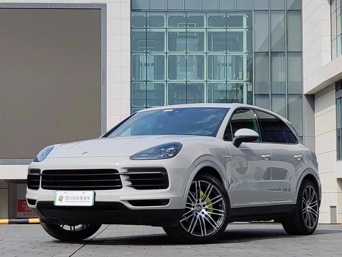 Porsche Cayenne Coupé E-Hybrid