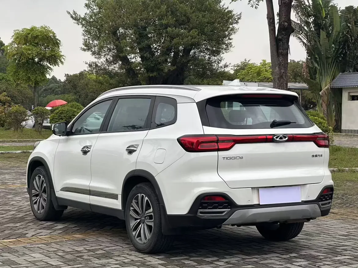 Chery Tiggo 8