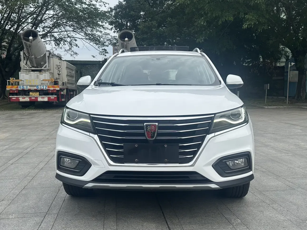 Roewe RX5