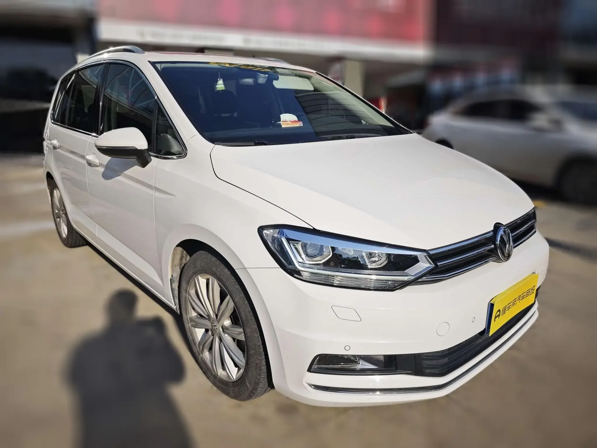 Volkswagen Touran L