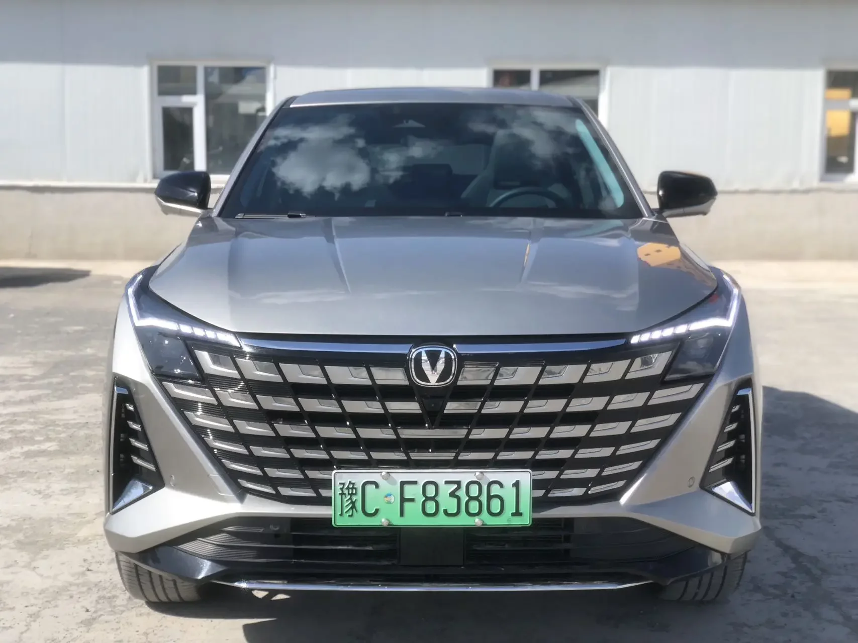 Changan UNI-Z PHEV