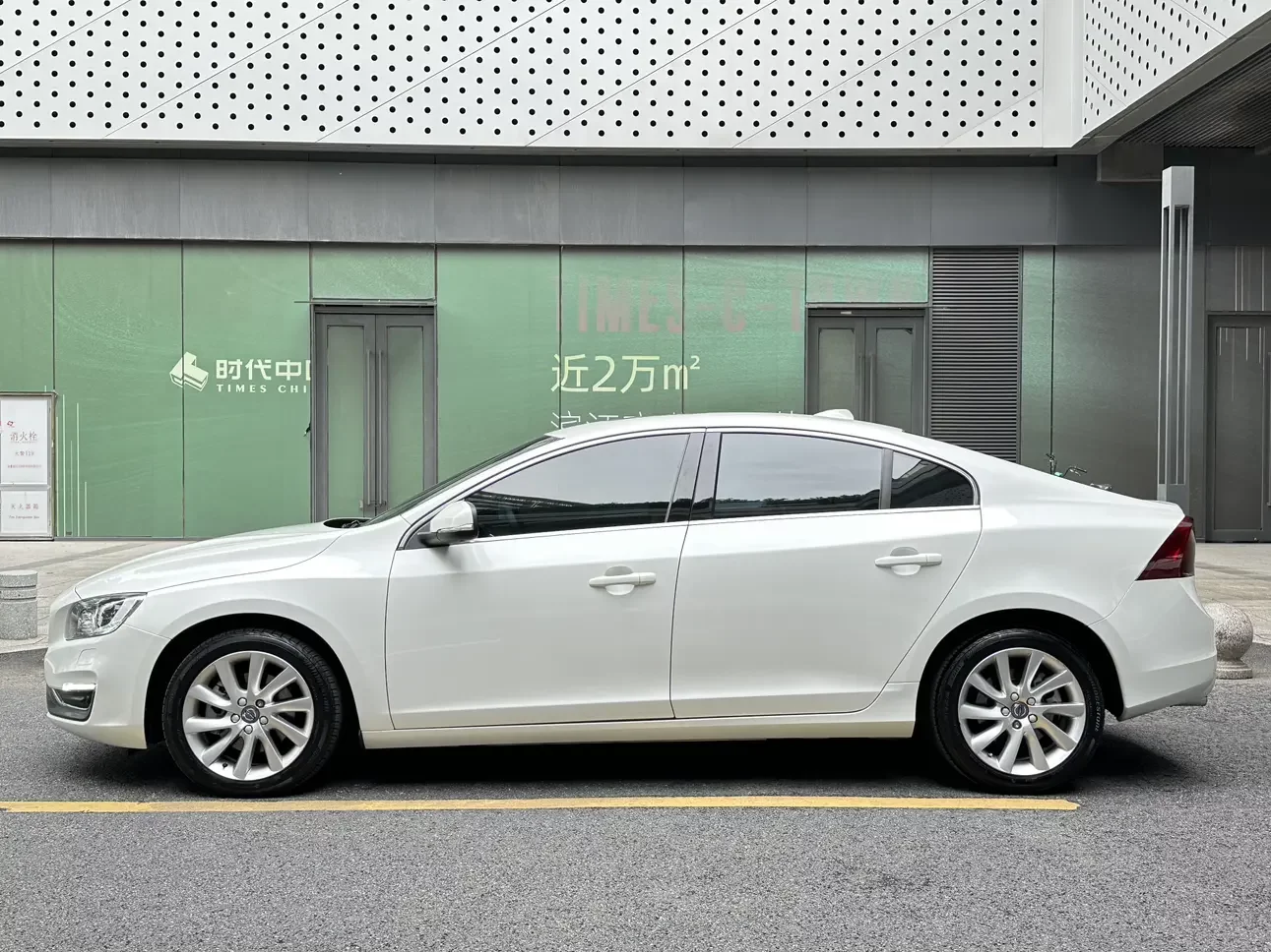 Volvo S60