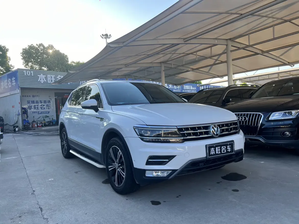 Volkswagen Tiguan L
