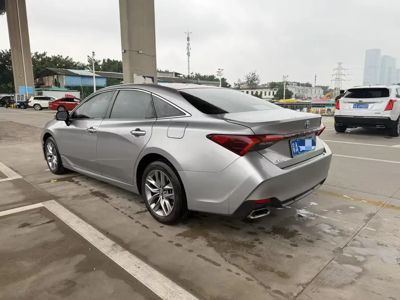 Toyota Avalon