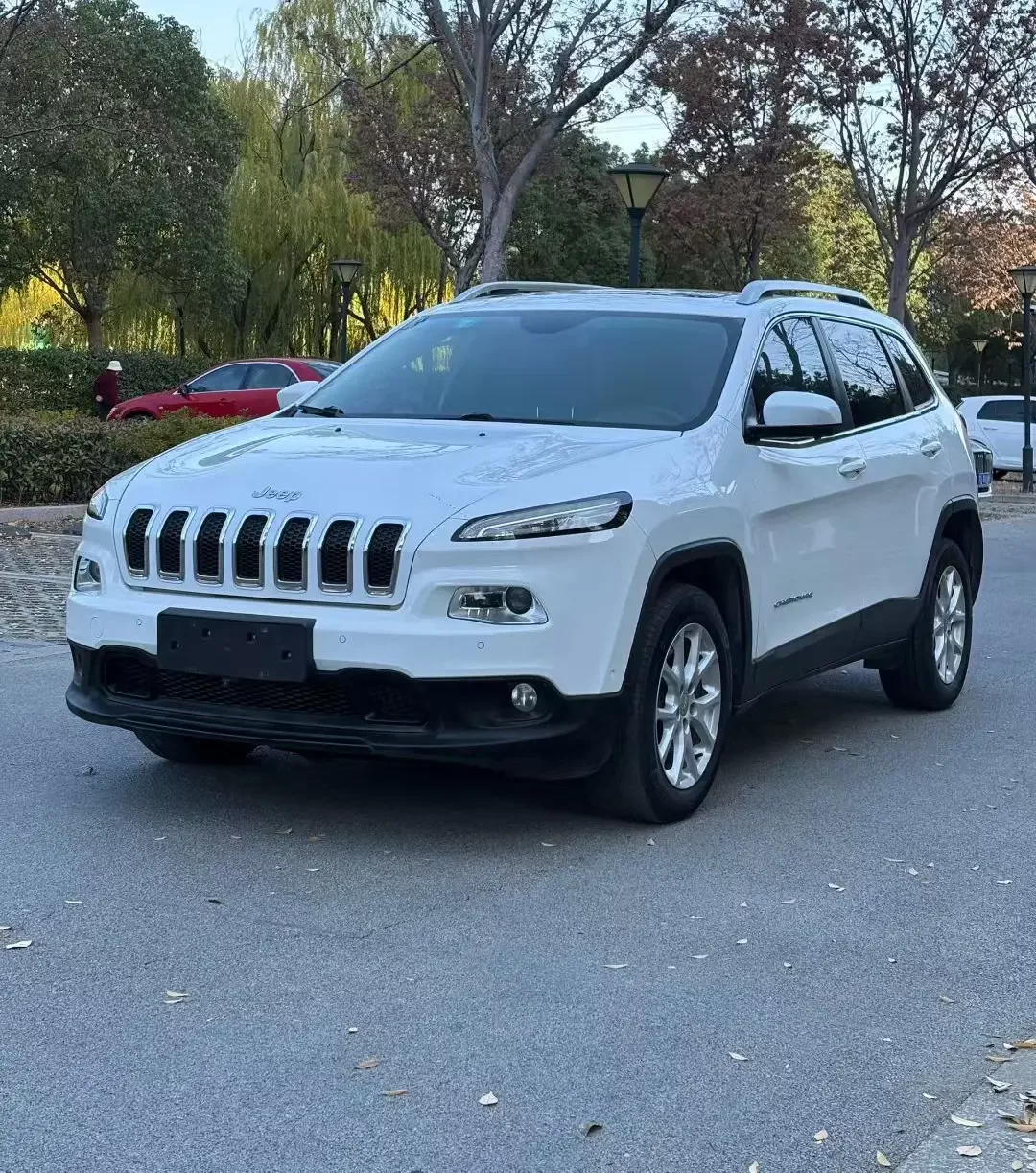 Jeep Cherokee  из Китая