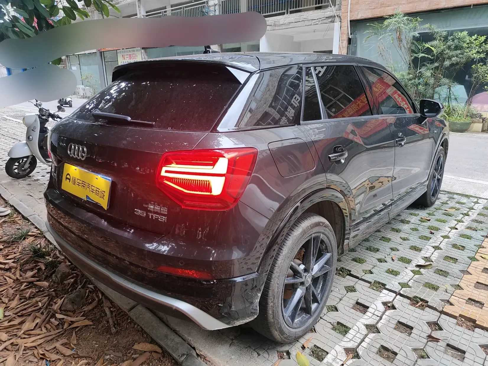 Audi Q2L